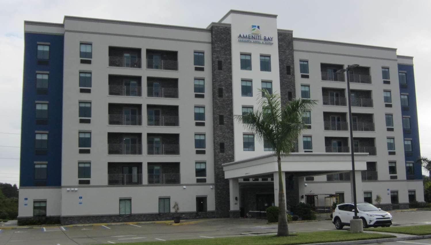 Ameniti Bay - Best Western Signature Collection Fruitville ภายนอก รูปภาพ