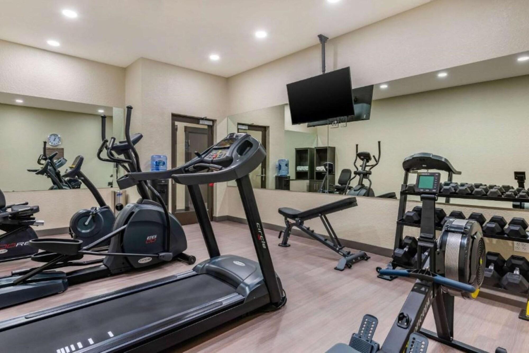Ameniti Bay - Best Western Signature Collection Fruitville ภายนอก รูปภาพ