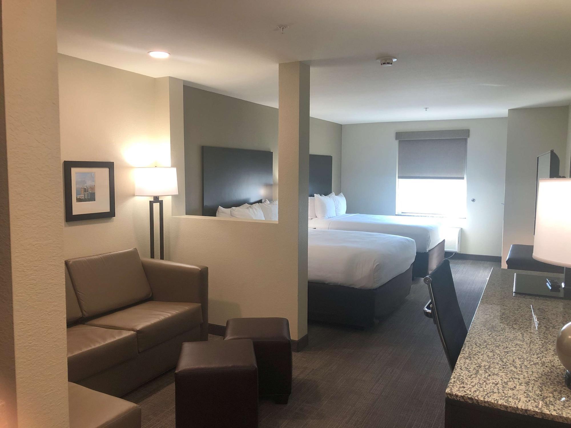 Ameniti Bay - Best Western Signature Collection Fruitville ภายนอก รูปภาพ