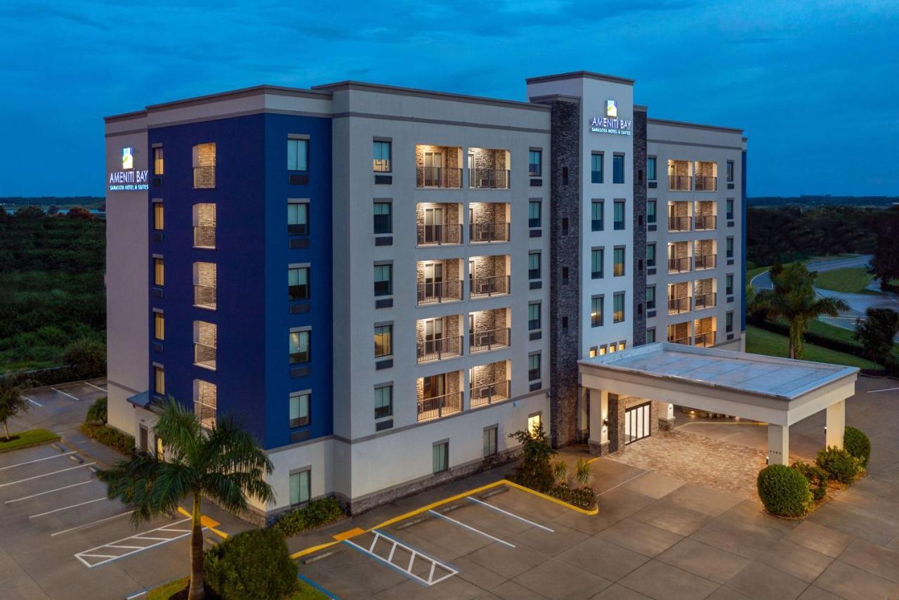 Ameniti Bay - Best Western Signature Collection Fruitville ภายนอก รูปภาพ
